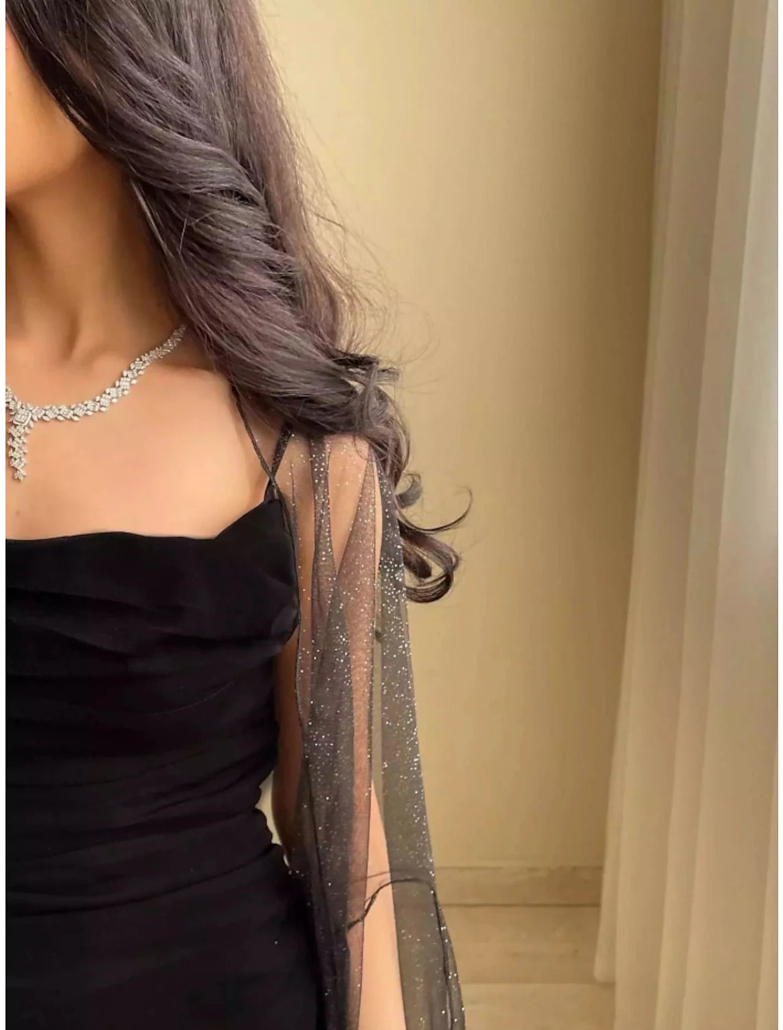 Vestido de noche elegante, de corte tubo, color negro, formal, largo hasta los tobillos, sin mangas, tirantes finos, de gasa con lentejuelas, 2025